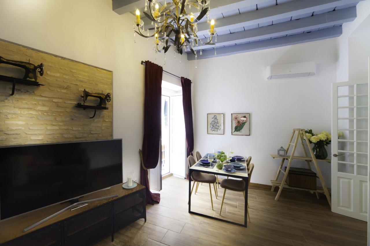 Green-Apartments Mansion Blue Catedral Seville Ngoại thất bức ảnh