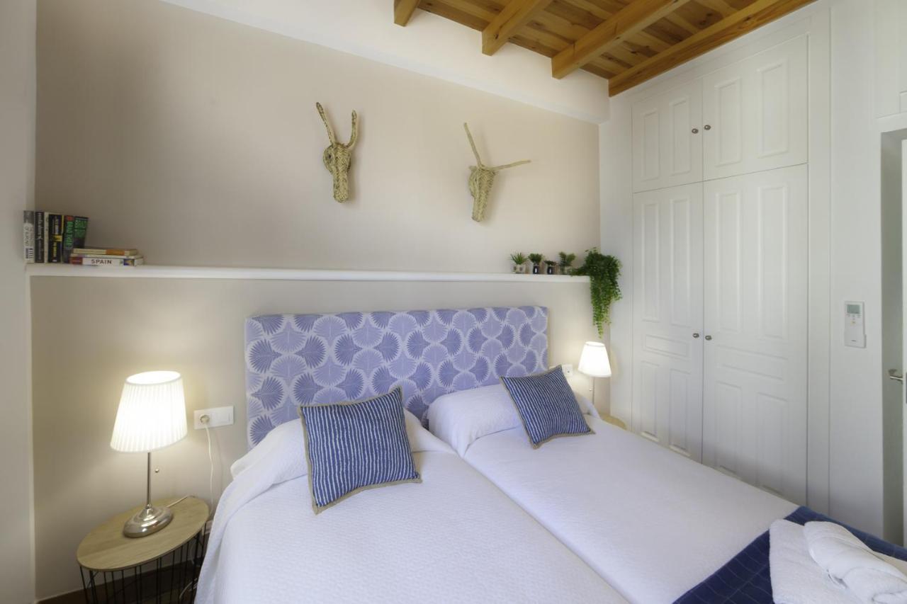 Green-Apartments Mansion Blue Catedral Seville Ngoại thất bức ảnh