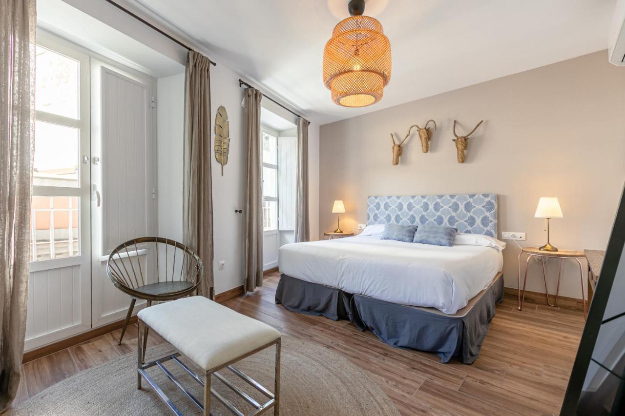 Green-Apartments Mansion Blue Catedral Seville Ngoại thất bức ảnh