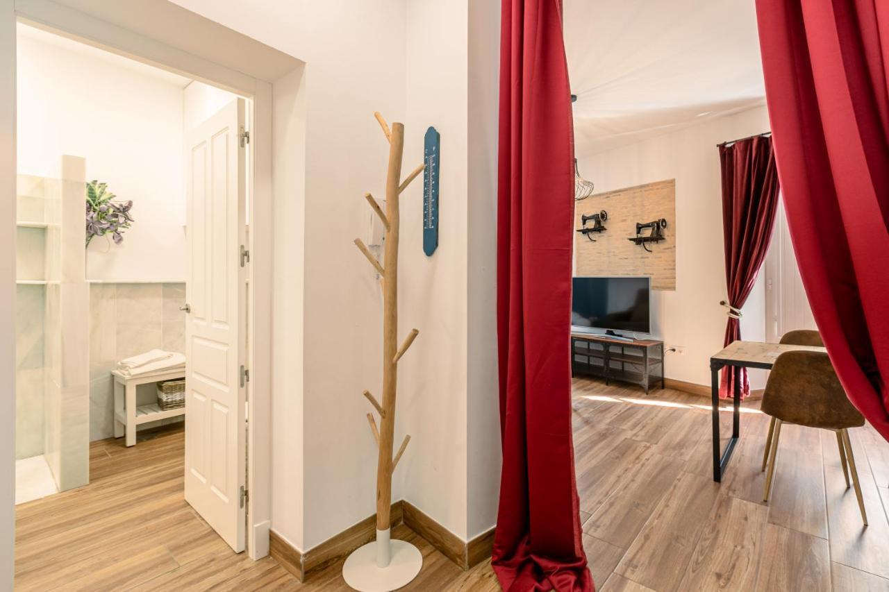 Green-Apartments Mansion Blue Catedral Seville Ngoại thất bức ảnh