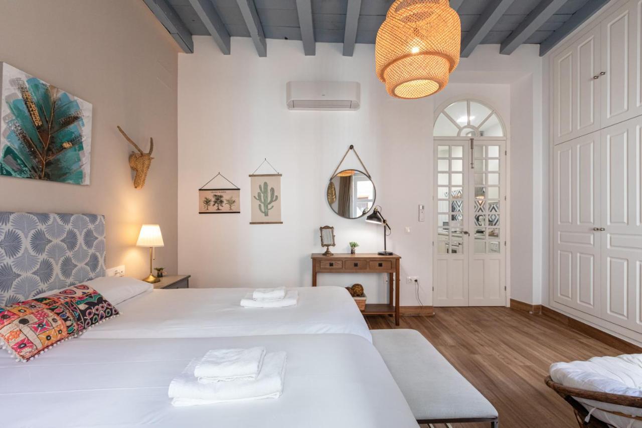 Green-Apartments Mansion Blue Catedral Seville Ngoại thất bức ảnh